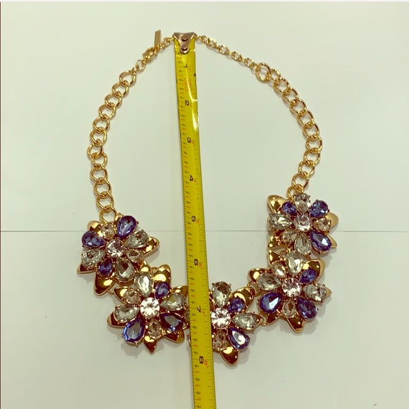 NEW/ NWOT SUGARFREE Floral Gold Tone Necklace - Picture 4 of 8